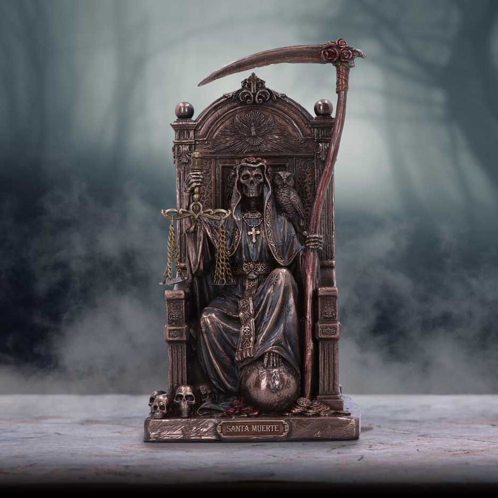 Nemesis Now - Santa Muerte's Throne 22cm Beeld/figuur - Bronskleurig